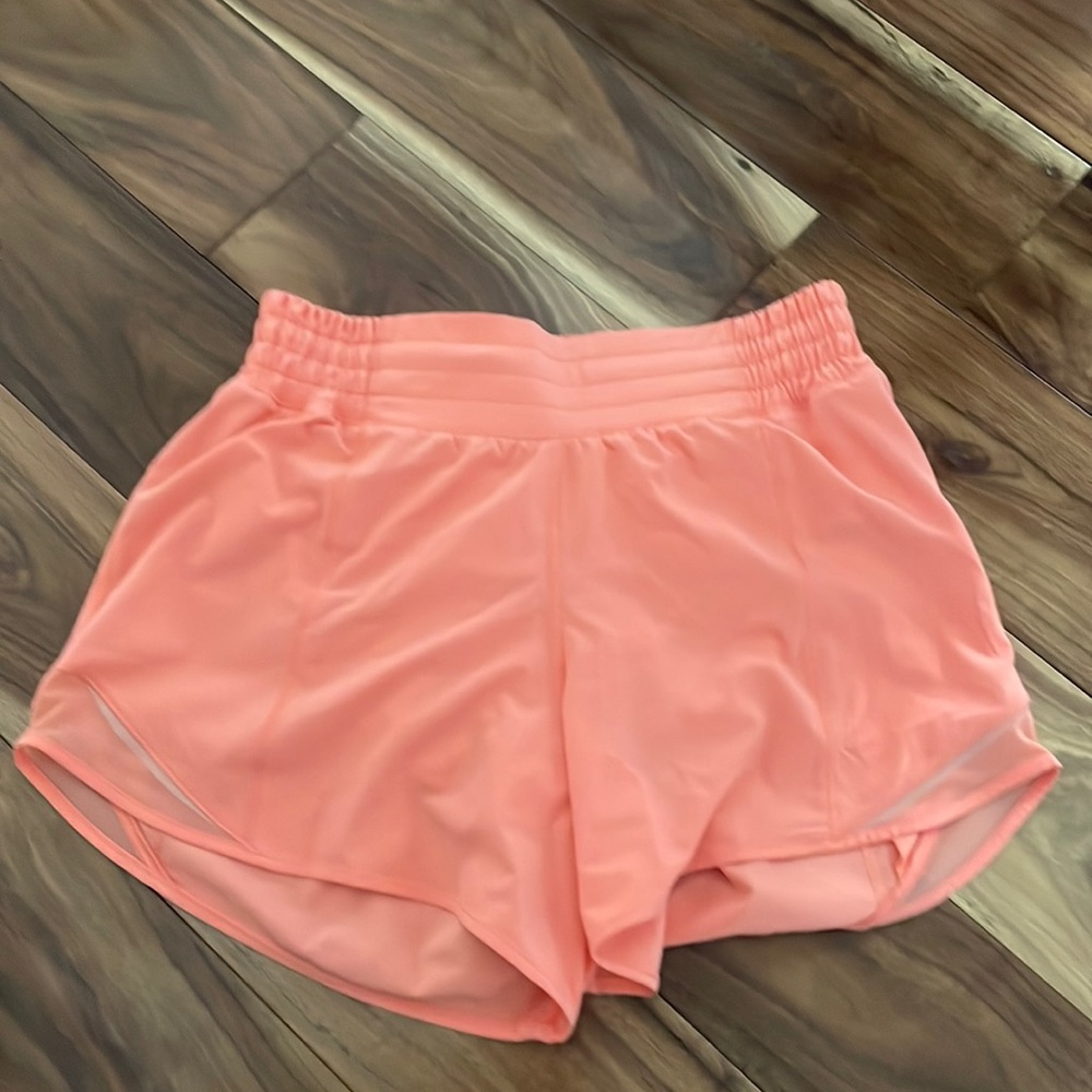 Lululemon Hotty Hots
